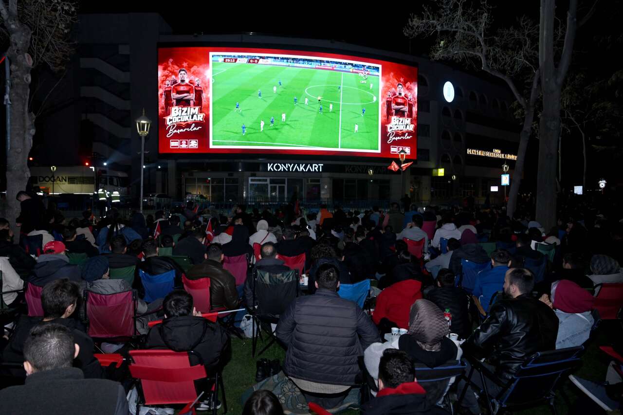 24 yılın ardından gelen zafer Konya’da dev ekranda verildi 1